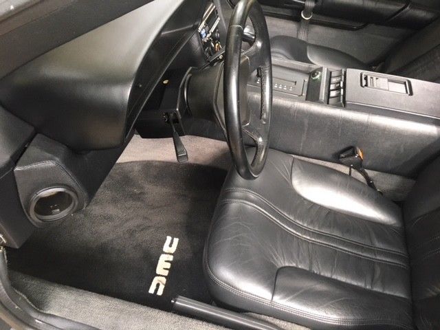 1981 DeLorean DMC 12 - photo 12