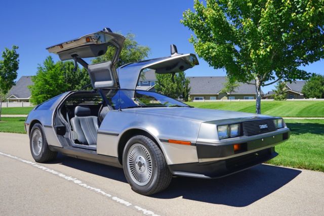 1981 DeLorean DMC-12 --