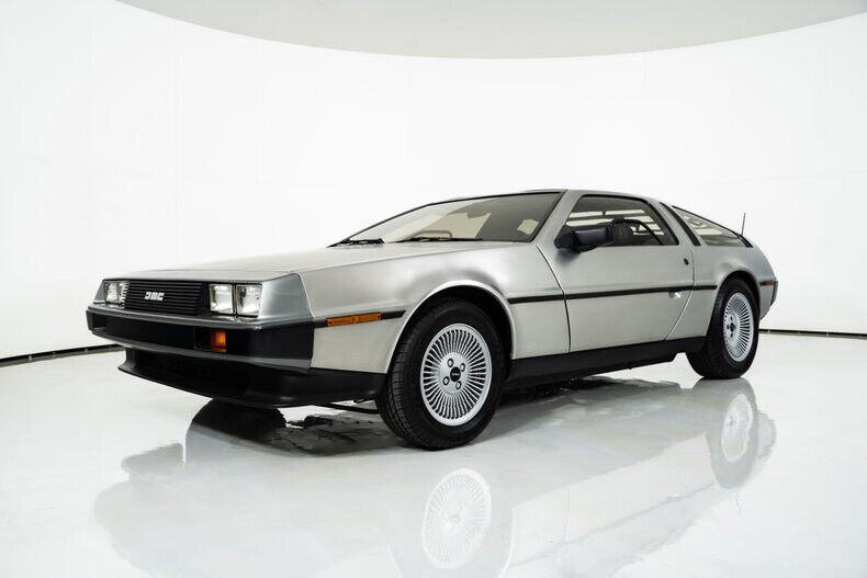 1981 DeLorean DMC-12 - photo 4