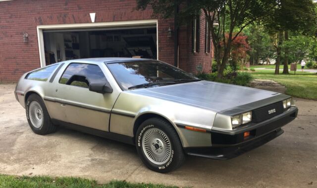 1981 DeLorean DMC-12 - photo 11