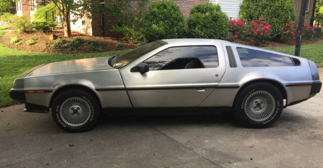 1981 DeLorean DMC-12 - photo 13