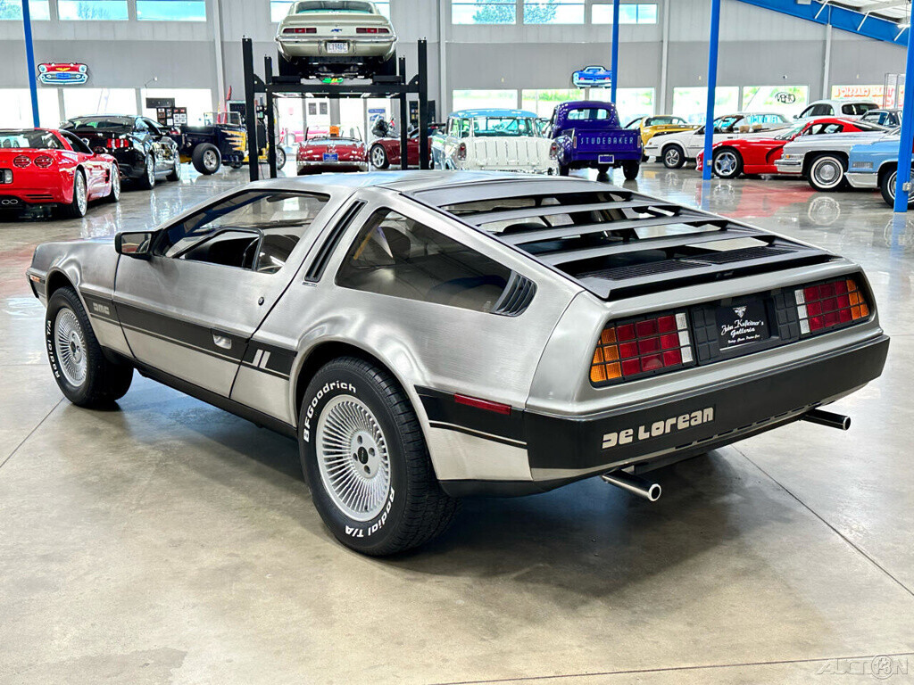 1981 DeLorean DMC-12 - photo 5