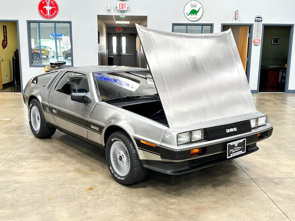 1981 DeLorean DMC-12 - photo 9
