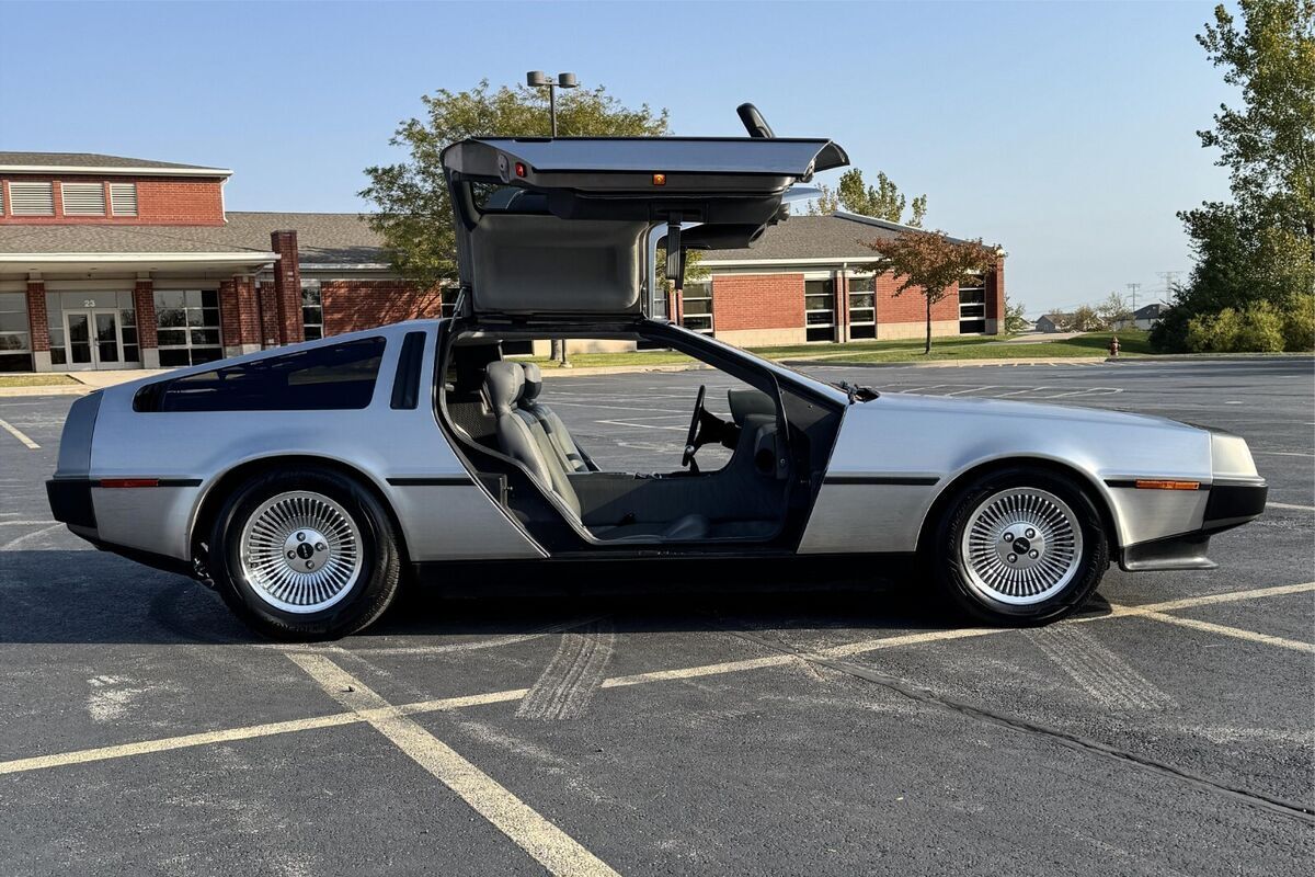1981 DeLorean DMC-12 - photo 10