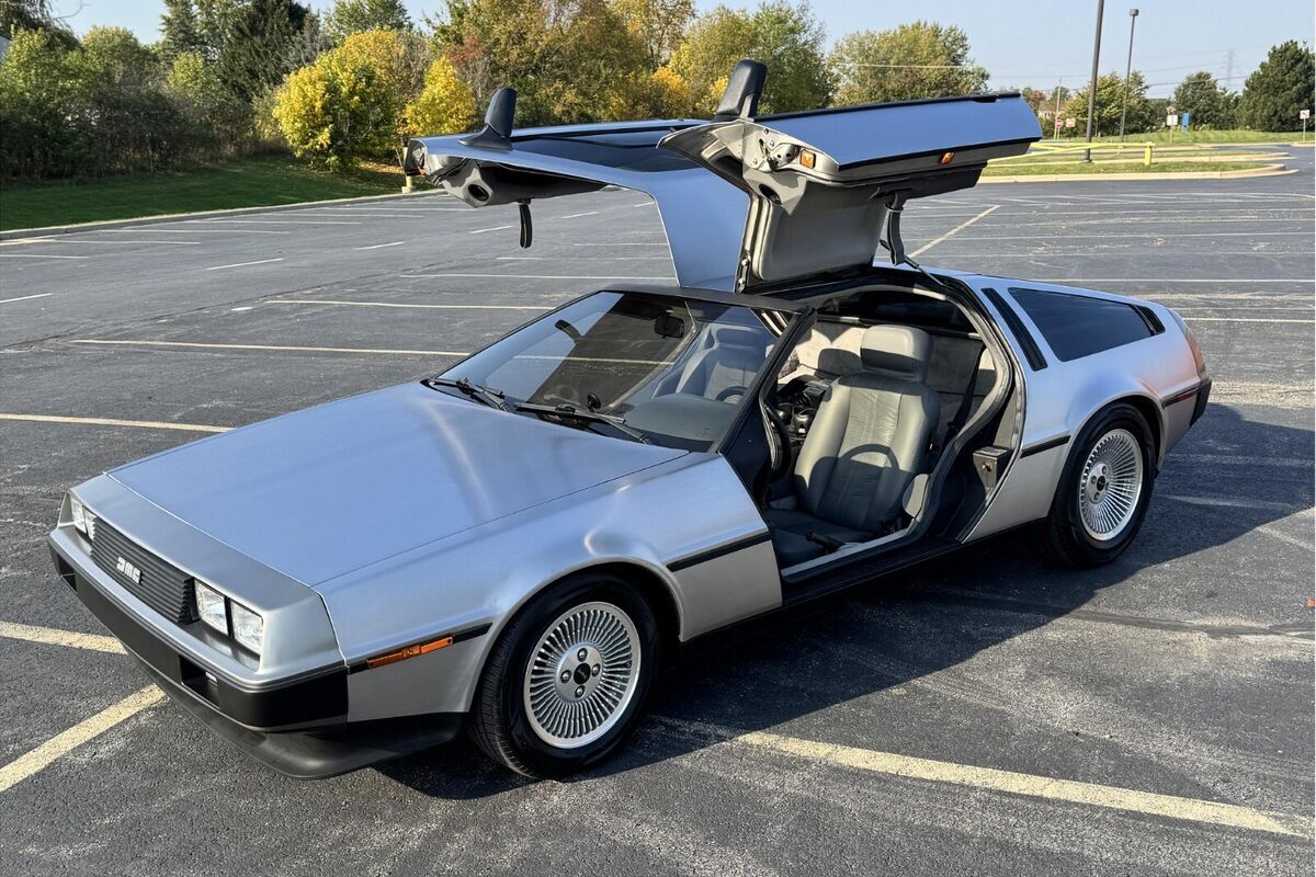 1981 DeLorean DMC-12 - photo 11