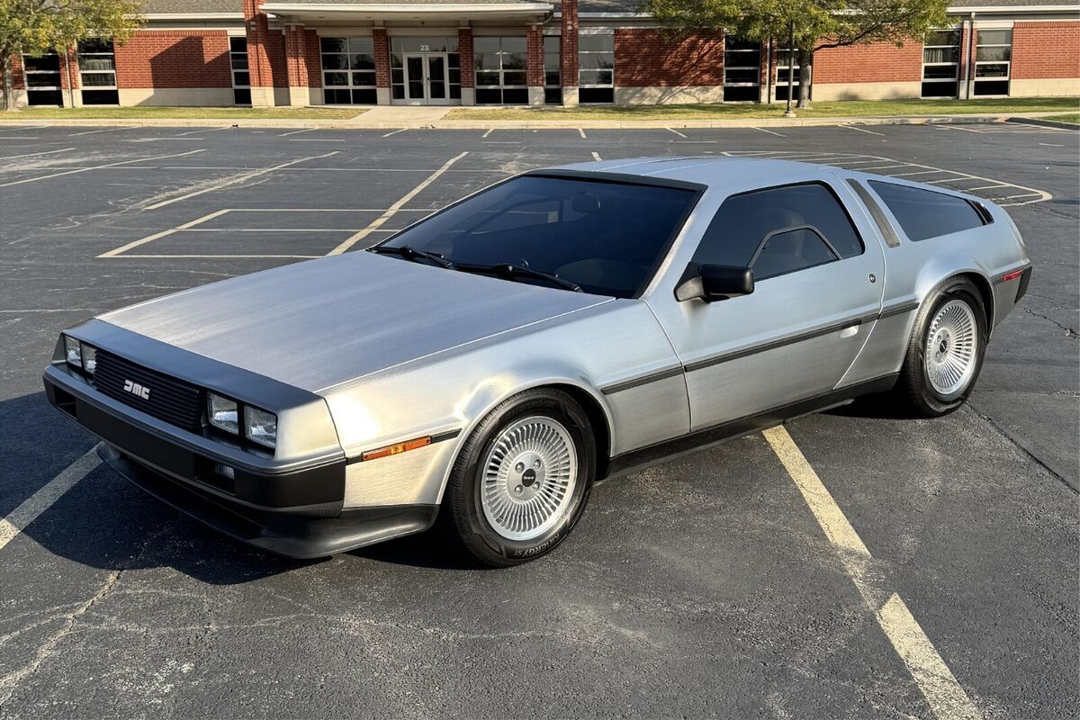 1981 DeLorean DMC-12 - photo 4