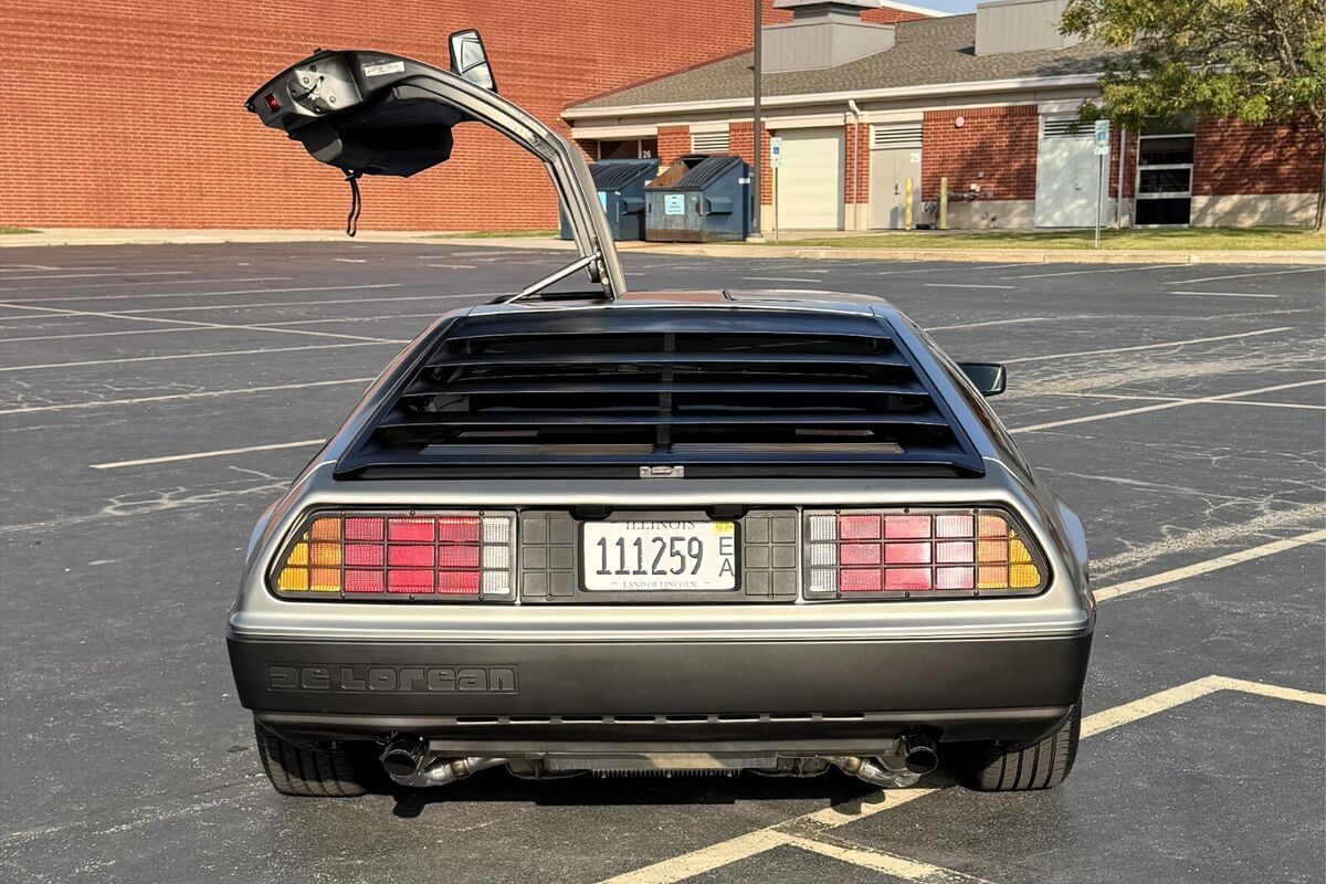 1981 DeLorean DMC-12 - photo 8