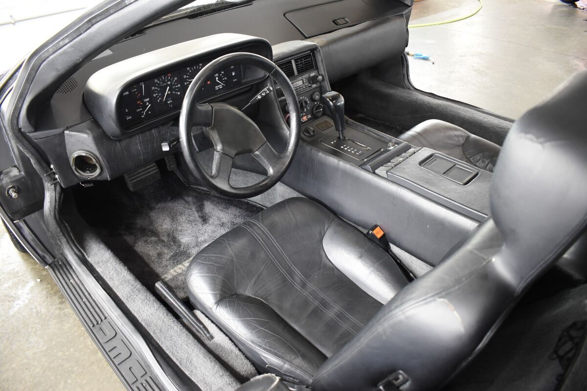 1981 DeLorean DMC-12 - photo 12
