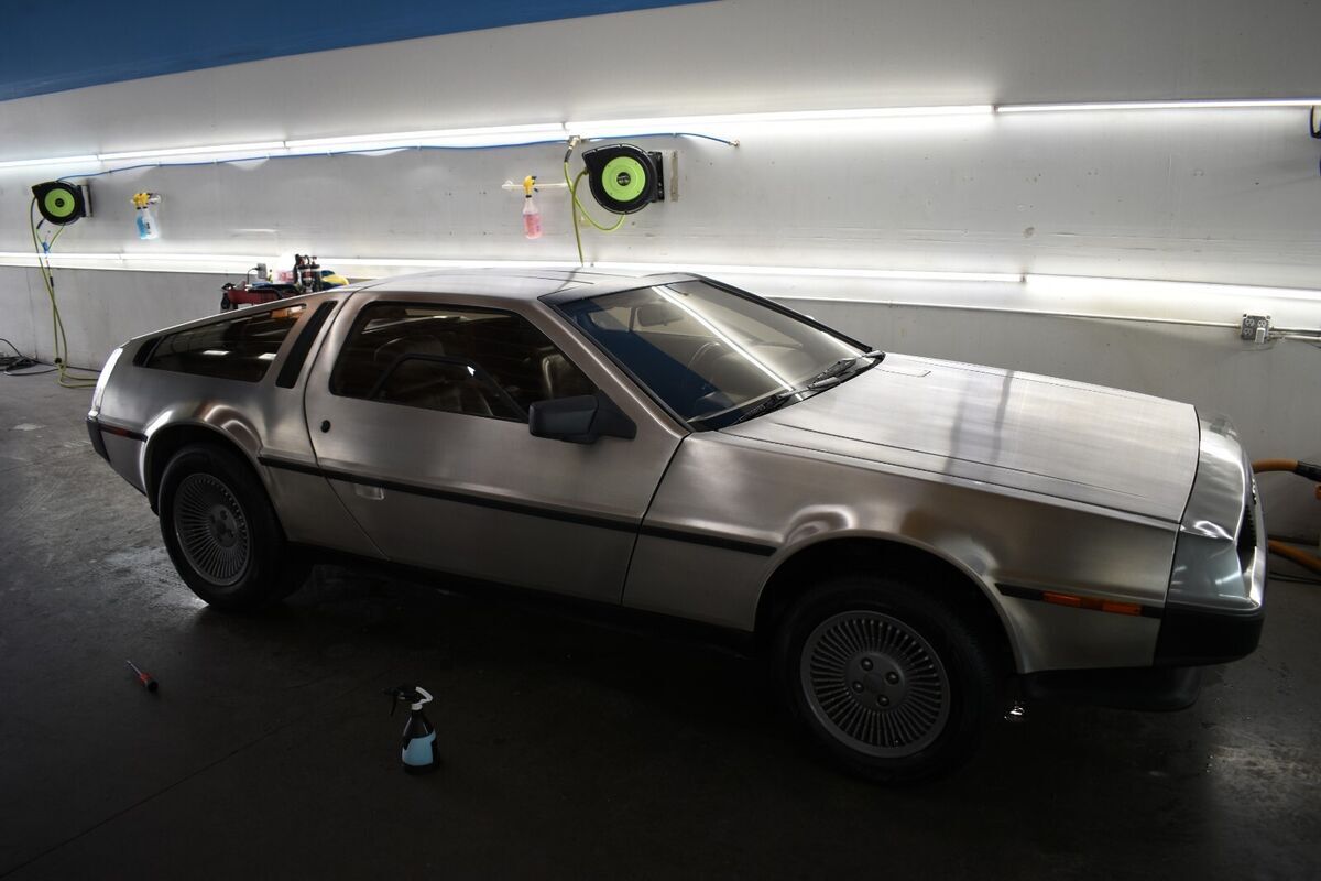 1981 DeLorean DMC-12 - photo 2
