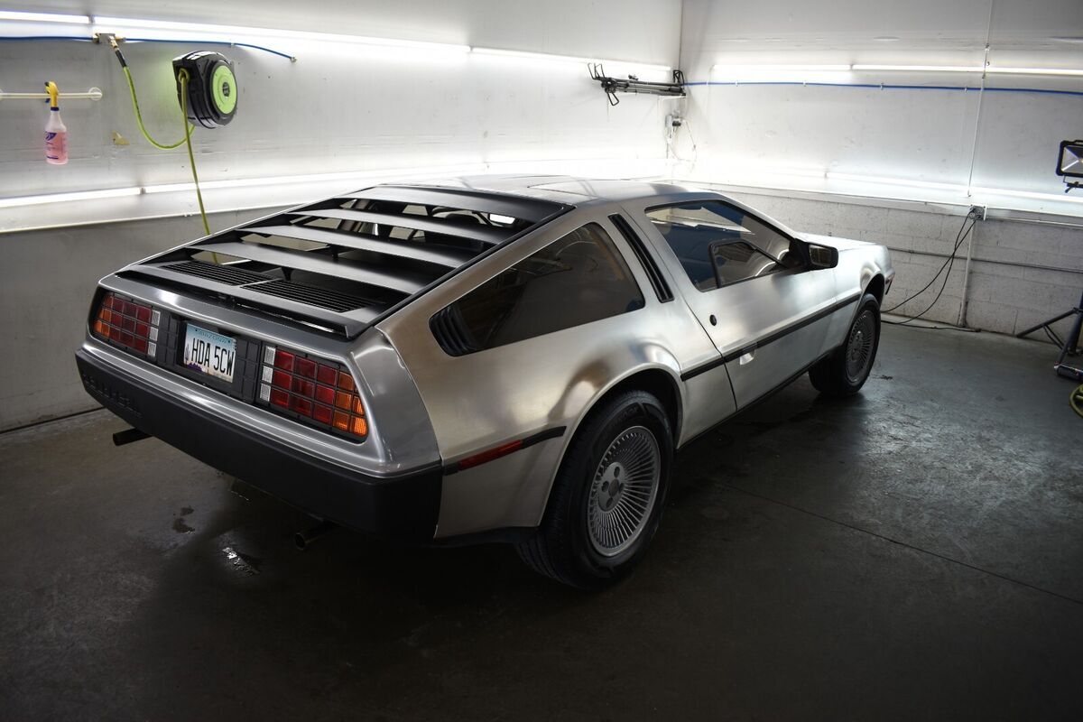 1981 DeLorean DMC-12 - photo 9