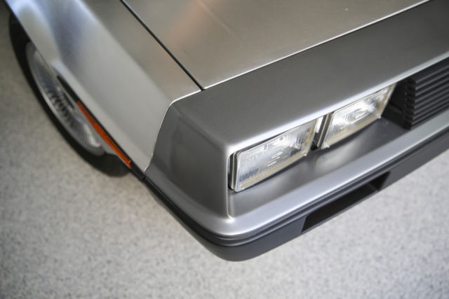 1981 DeLorean DMC-12 - photo 11
