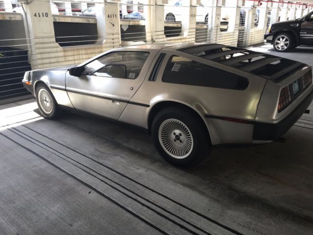1981 DeLorean DMC-12 - photo 2
