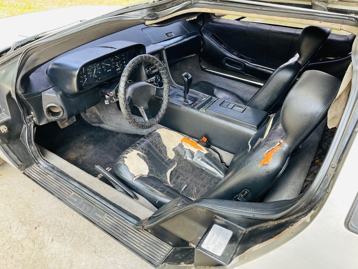 1981 DeLorean DMC 12 - photo 13