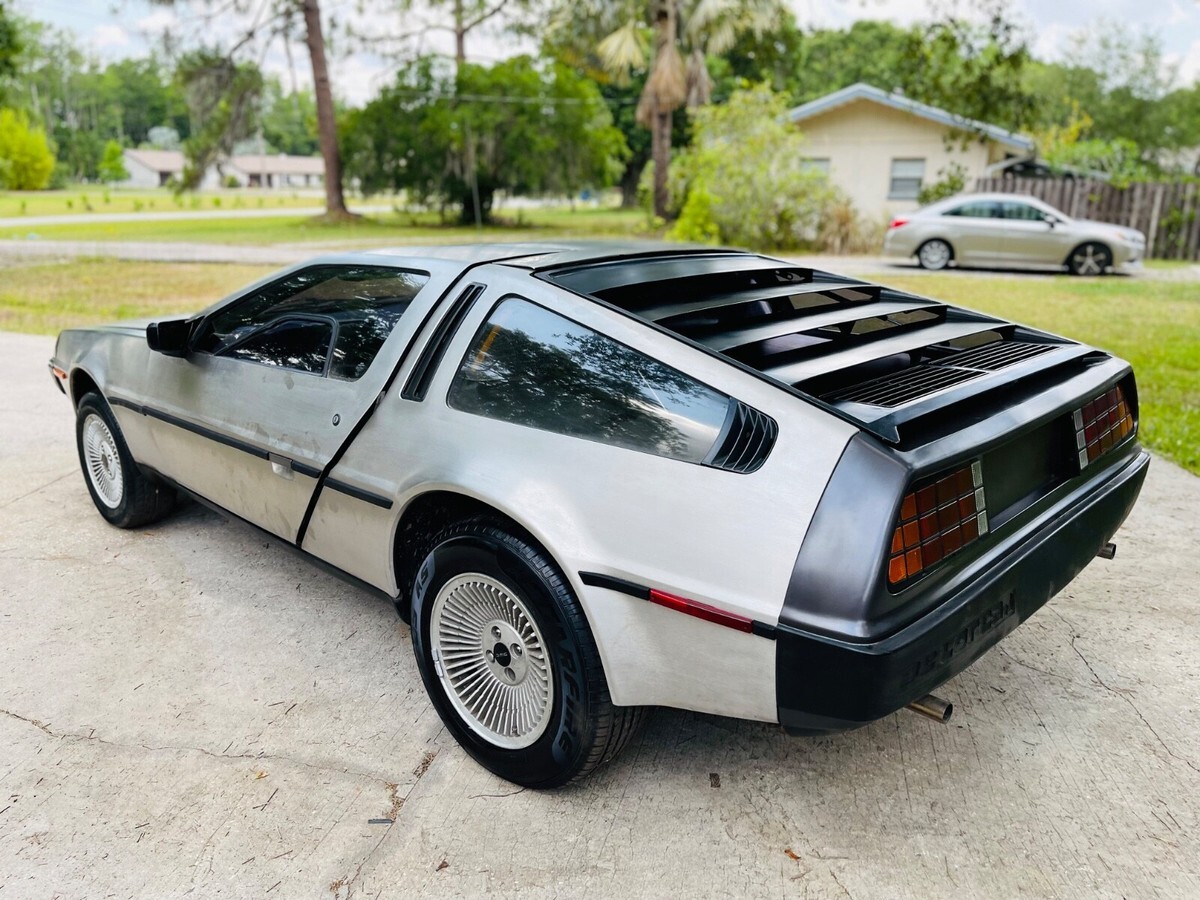 1981 DeLorean DMC 12 - photo 4