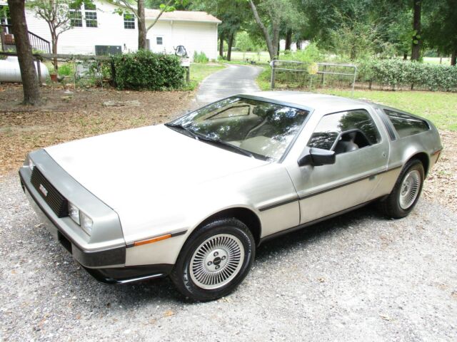 1981 DeLorean DMC 12 Back To The Future Time Machine BARN GARAGE FIND NO RESERVE 1981 DeLorean DMC