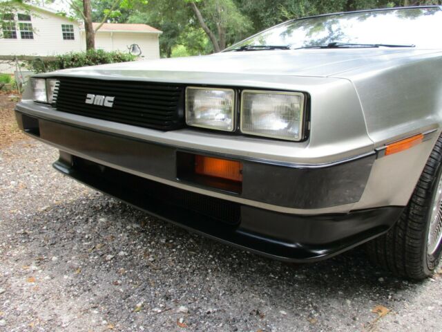 1981 DeLorean DMC - photo 13