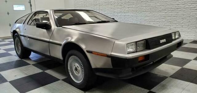 1981 DeLorean DMC-12 Base 2dr Coupe - photo 13