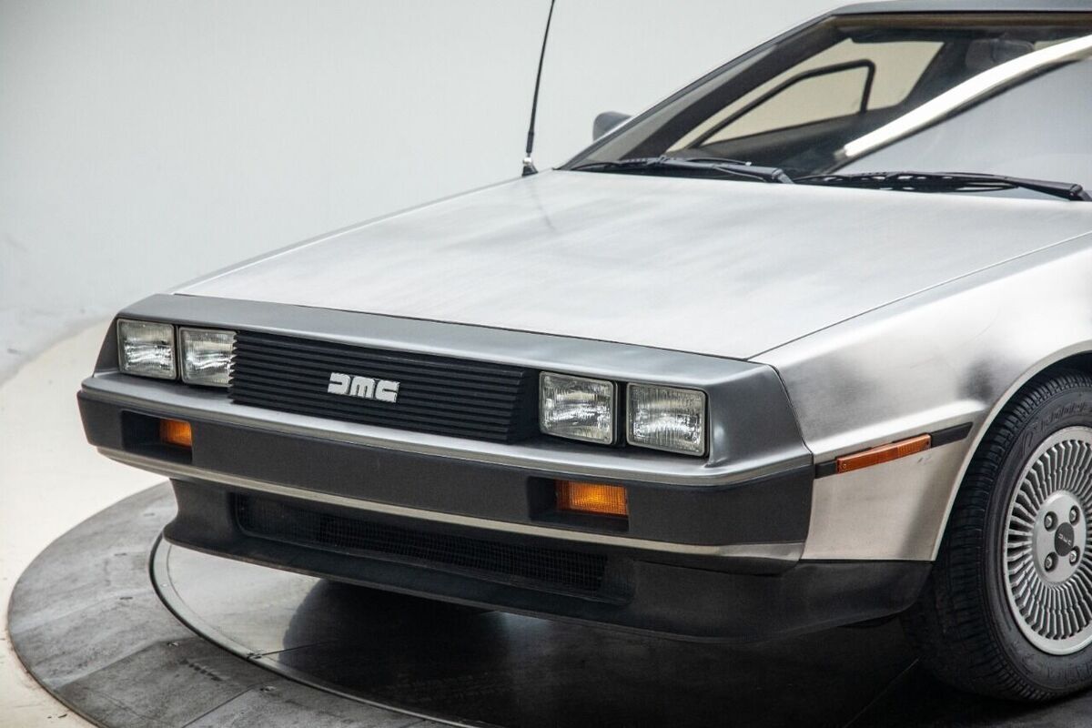 1981 DeLorean DMC-12 Base 2dr Coupe - photo 11