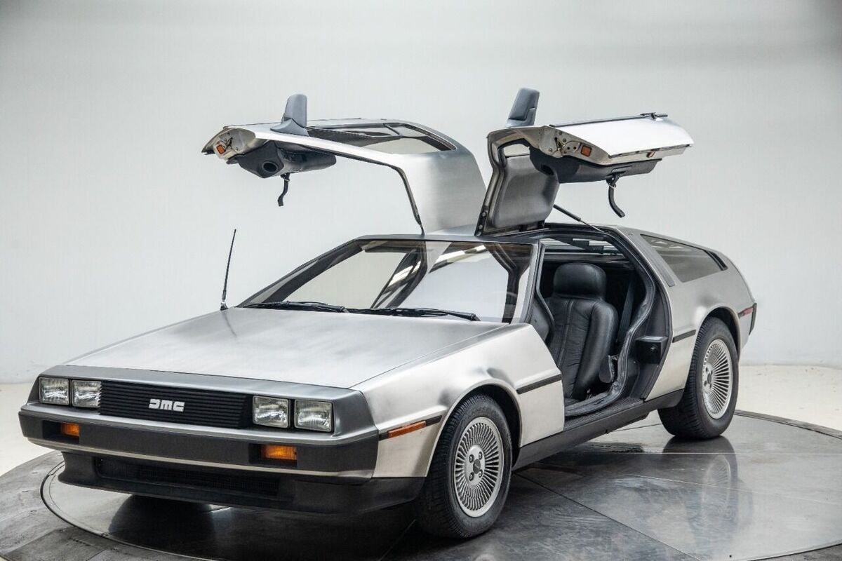 1981 DeLorean DMC-12 Base 2dr Coupe - photo 2