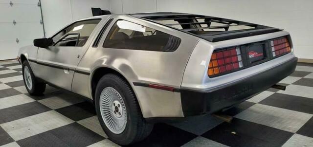1981 DeLorean DMC-12 Base 2dr Coupe - photo 6