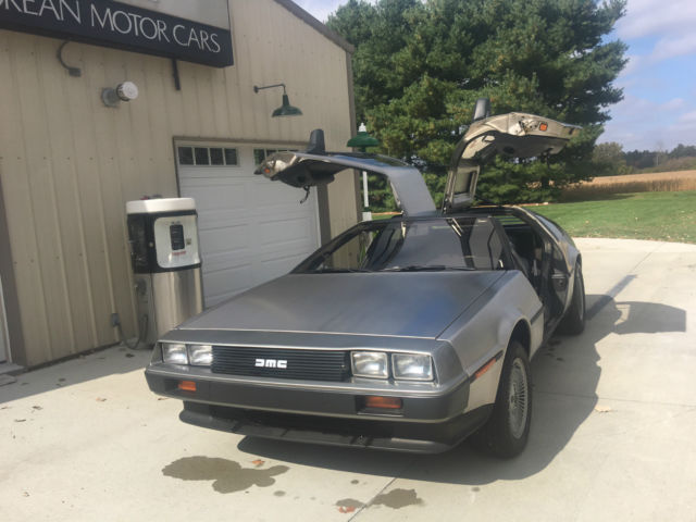 1981 DeLorean Black