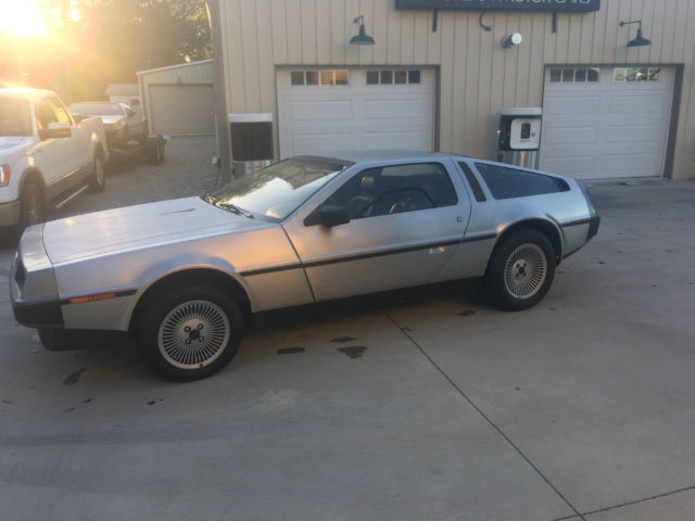 1981 DeLorean Grey - photo 10