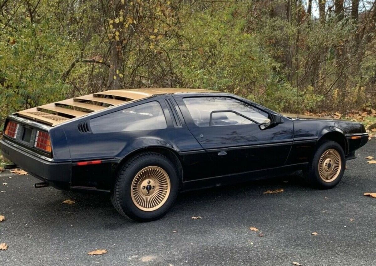 1981 DeLorean DMC-12 - photo 2