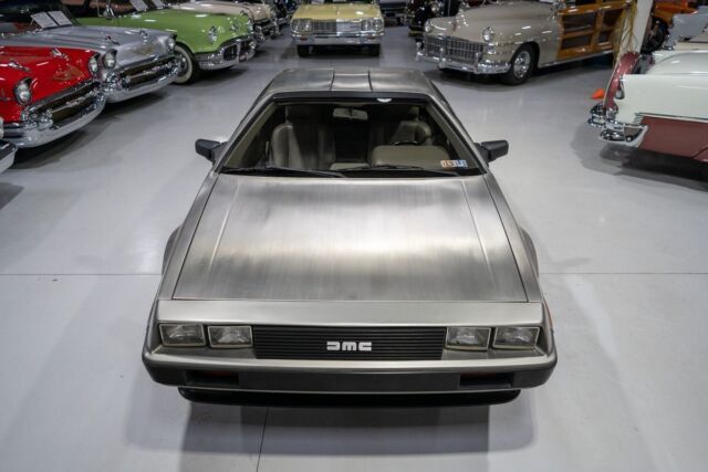 1981 DeLorean DMC-12 - photo 6