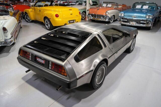 1981 DeLorean DMC-12 - photo 9
