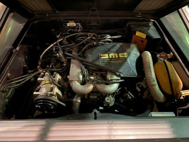 1981 DeLorean DMC-12 - photo 6