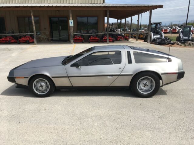 1981 DeLorean DMC-12 - photo 3