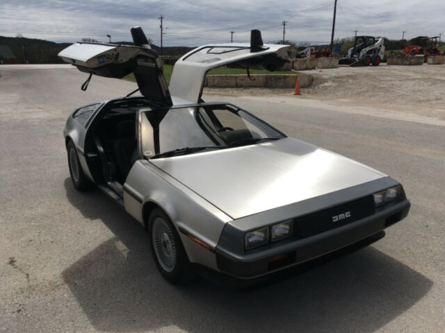 1981 DeLorean DMC-12 - photo 4