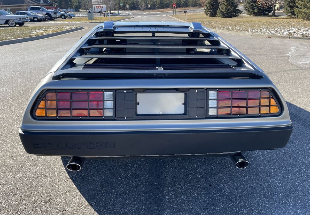 1981 DeLorean DMC-12 - photo 5