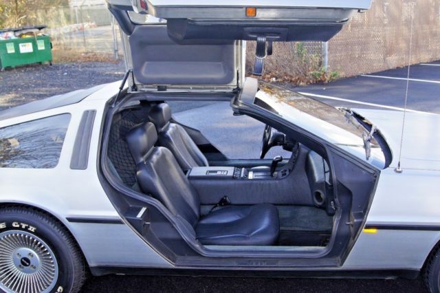 1981 DeLorean DMC 12 Base Coupe 2-Door - photo 10