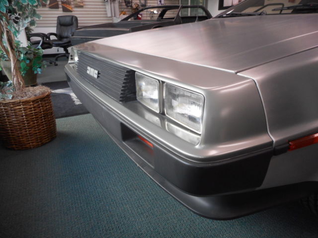 1981 DeLorean DMC-12 - photo 9