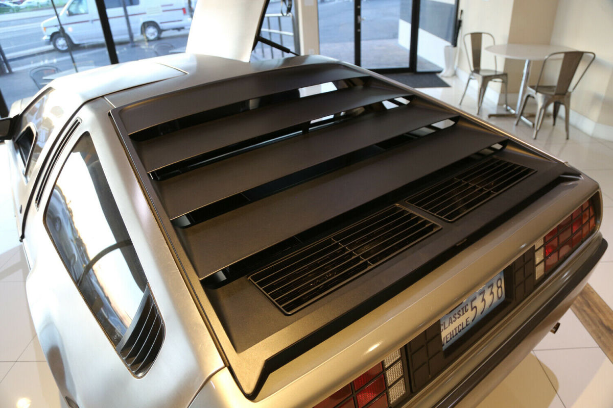 1981 DeLorean - photo 12