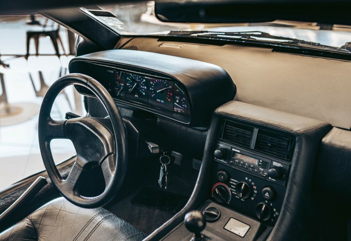 1981 DeLorean - photo 2