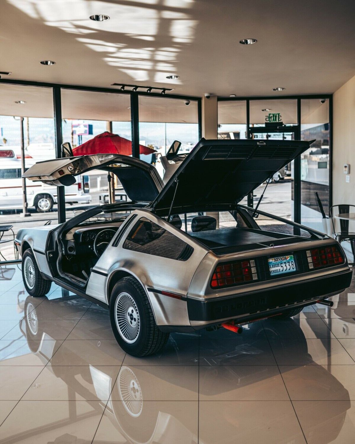 1981 DeLorean - photo 4