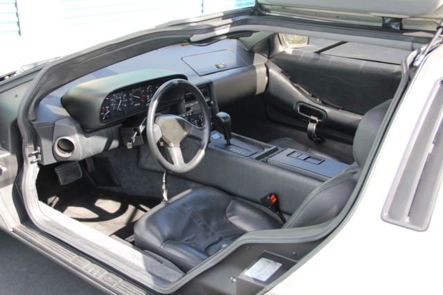 1981 DeLorean DMC 12 Base Coupe 2-Door - photo 11