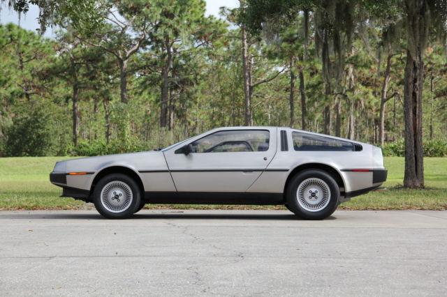 1981 DeLorean DMC 12 Base Coupe 2-Door - photo 3