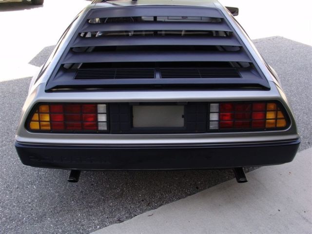 1981 DeLorean DMC-12 - photo 5