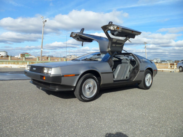 1981 DELOREAN DMC-12 PROFESSIONALLY RESTORED PERFECT CONDITION LOW MILES! 1981 DeLorean DMC-12 GRAY INTERIOR