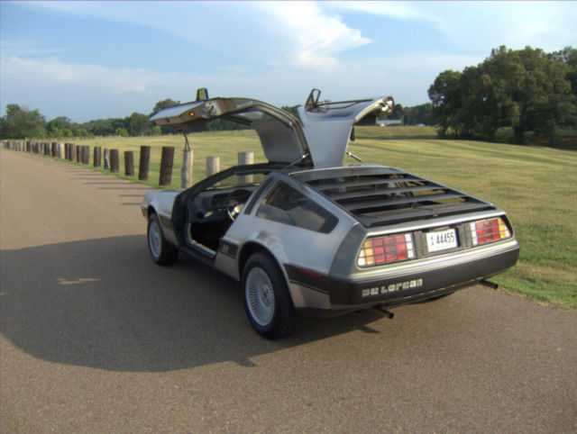1981 DeLorean DMC 12 Stainless - photo 11