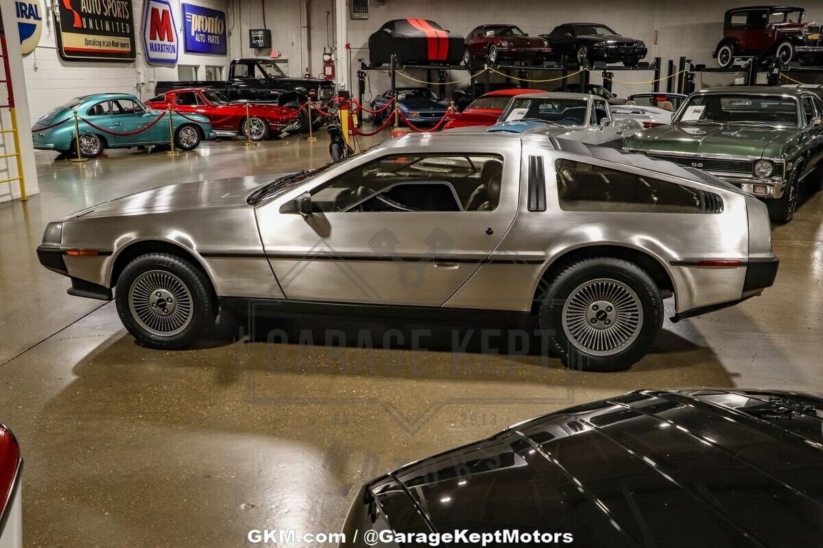 1981 DeLorean DMC-12 - photo 11