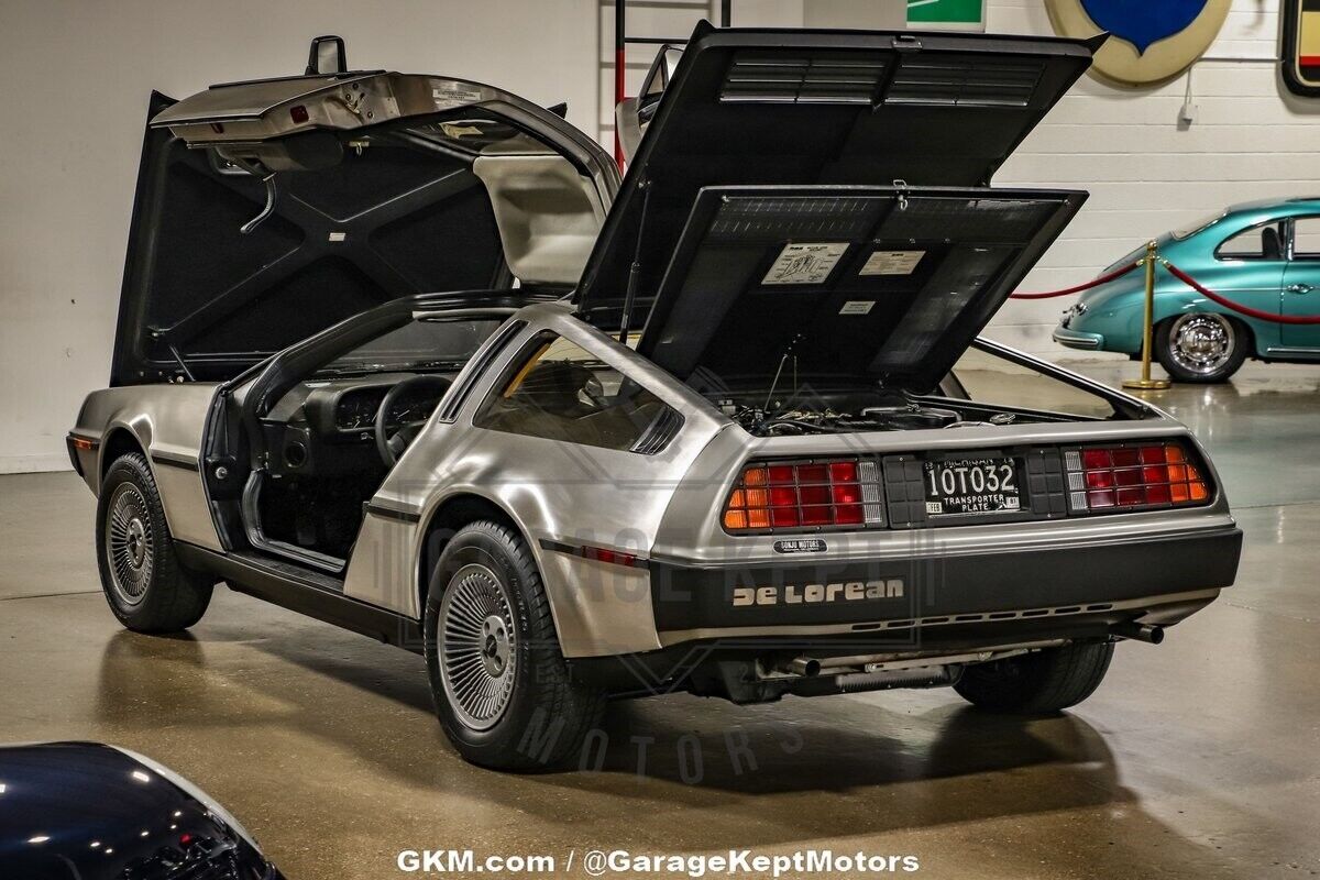 1981 DeLorean DMC-12 - photo 3