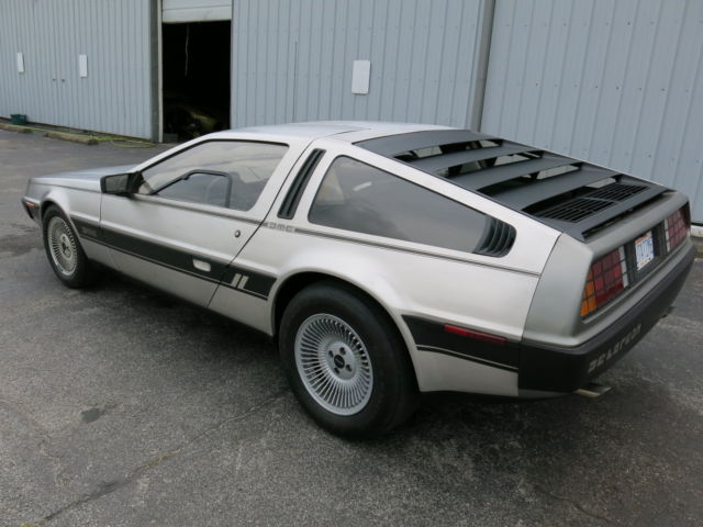 1981 DeLorean DMC-12 twin-turbo coupe - photo 4