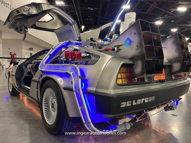 1981 Delorean DMC-12 Twin Turbo Time Machine! Signed by Kat Delorea - photo 8