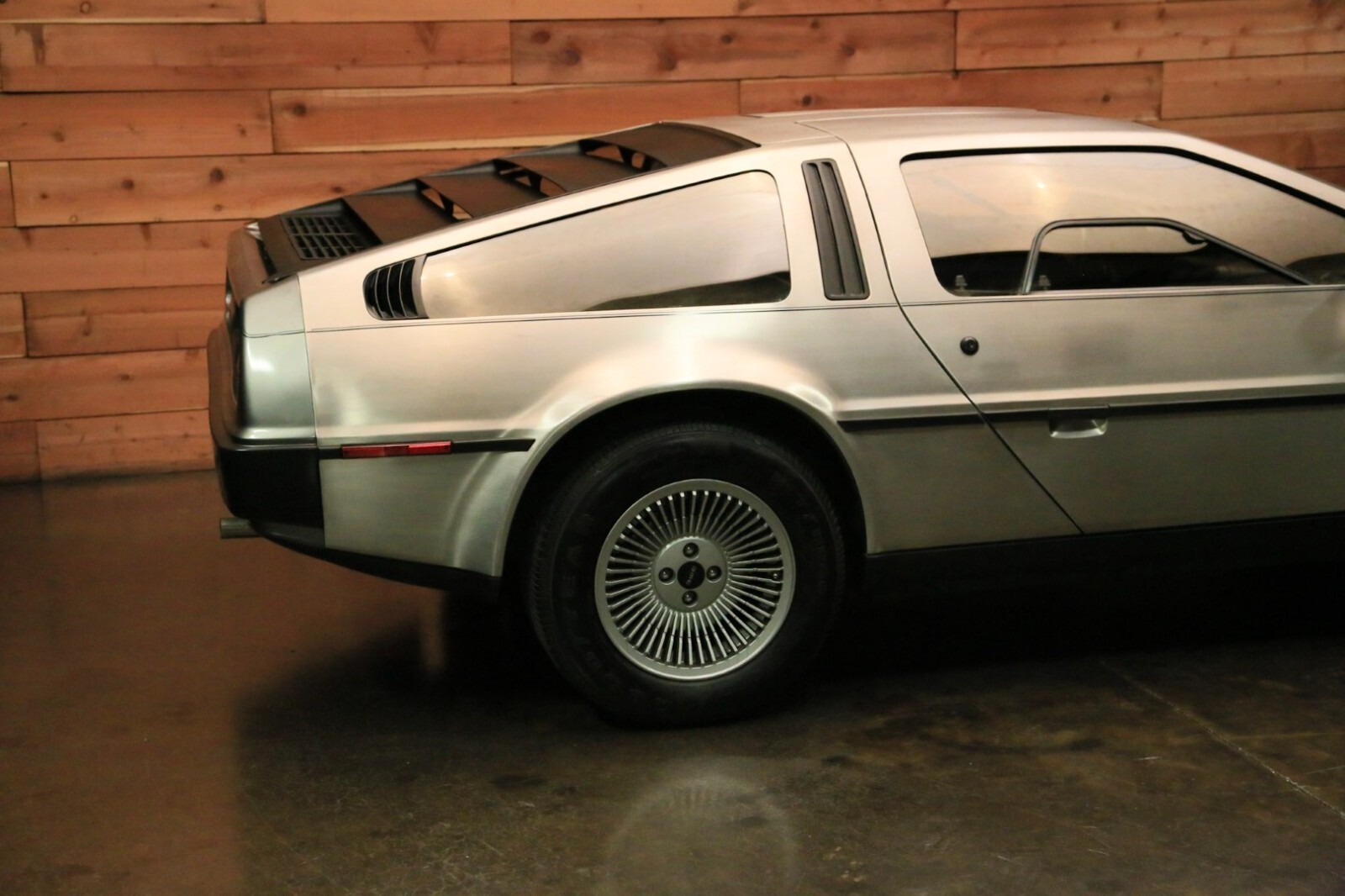 1981 DeLorean - photo 3