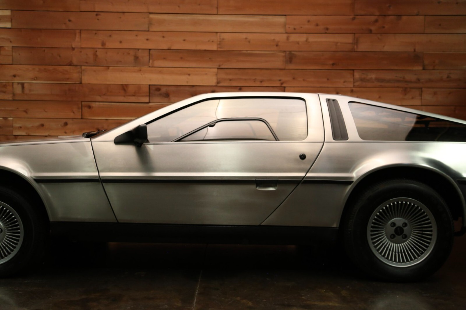 1981 DeLorean - photo 6