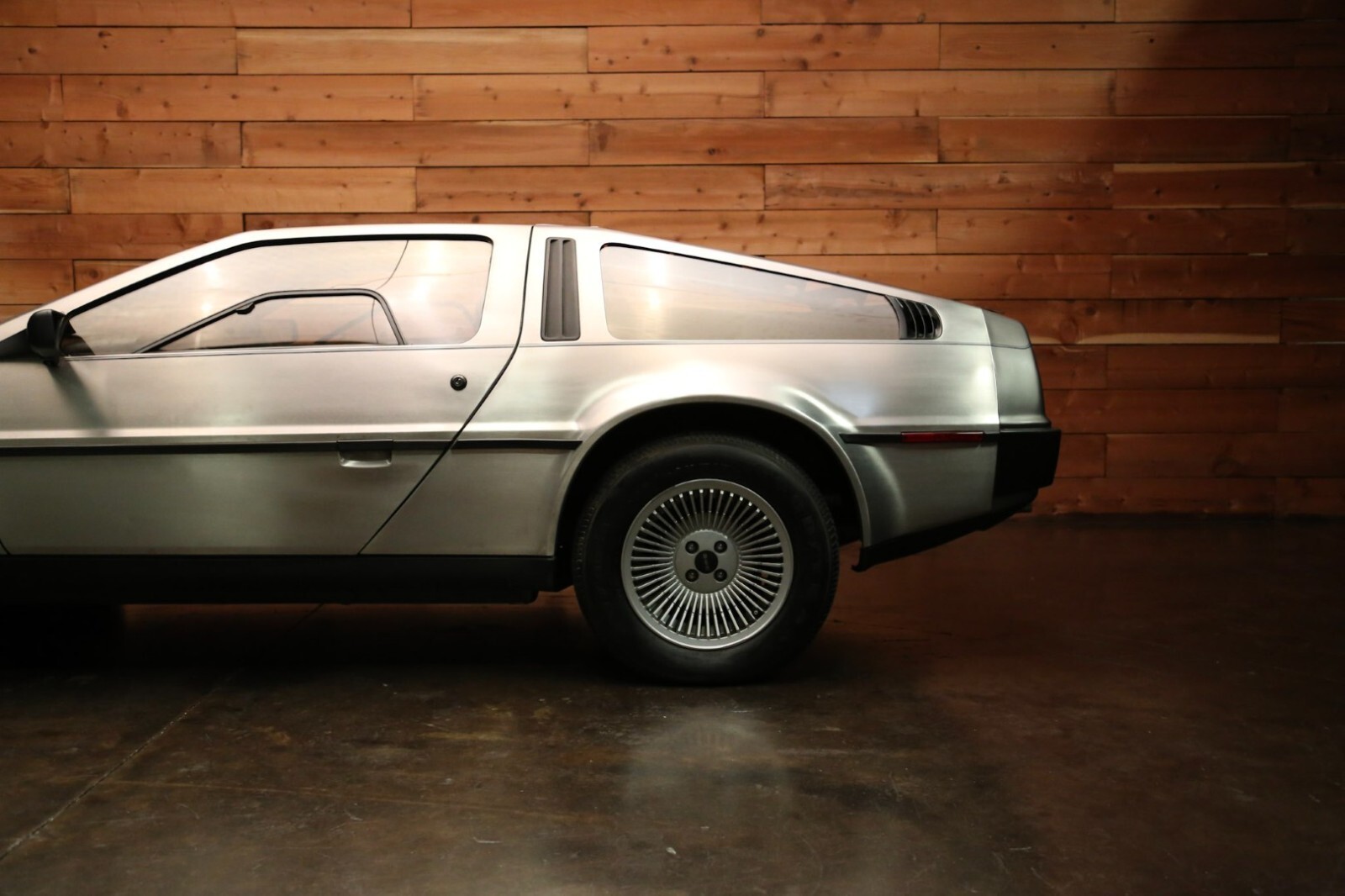 1981 DeLorean - photo 7